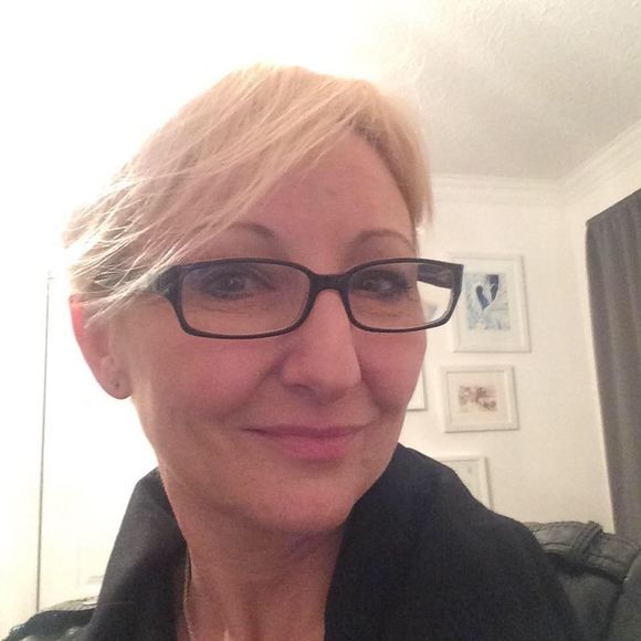 Meet your Posher, Crystal - Picture 1 of 1